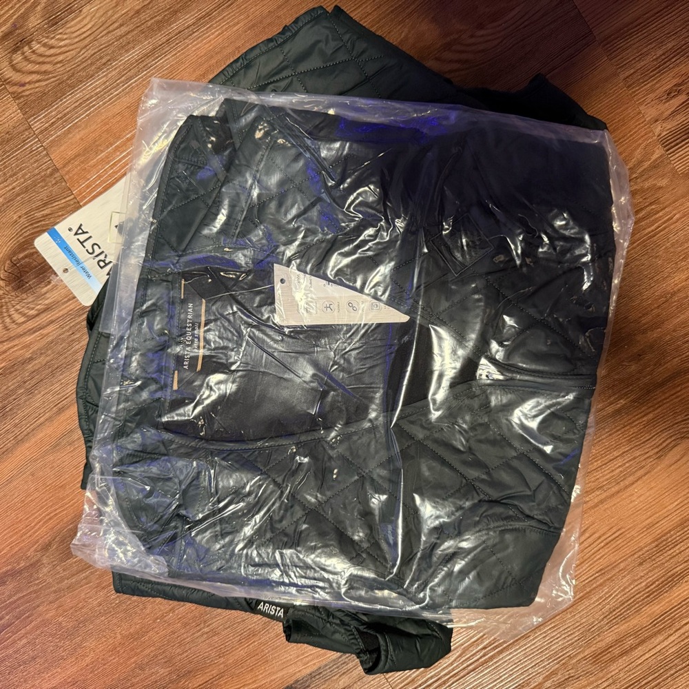 ARISTA Vest - Picture 8 of 8